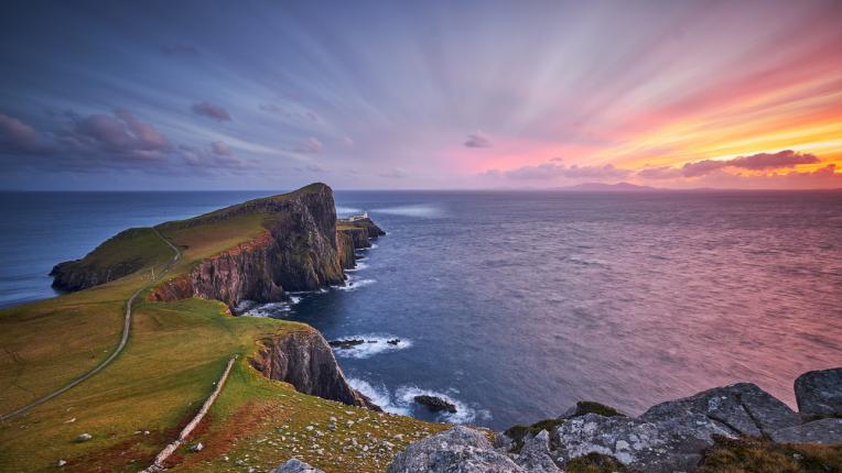 Дневен хороскоп за понеделник, 12 август 