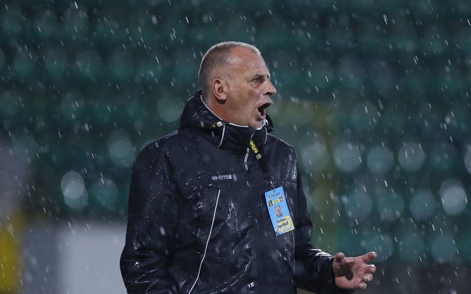 Треньорът на Ботев Враца Антони Здравков коментира, че е наясно