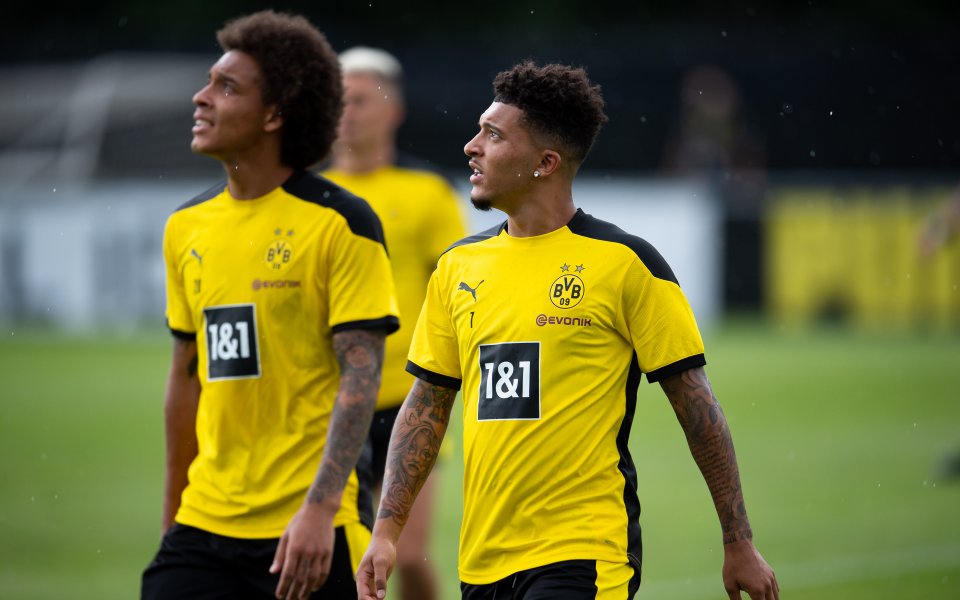 Манчестър Юнайтед не се е отказал от идеята да се