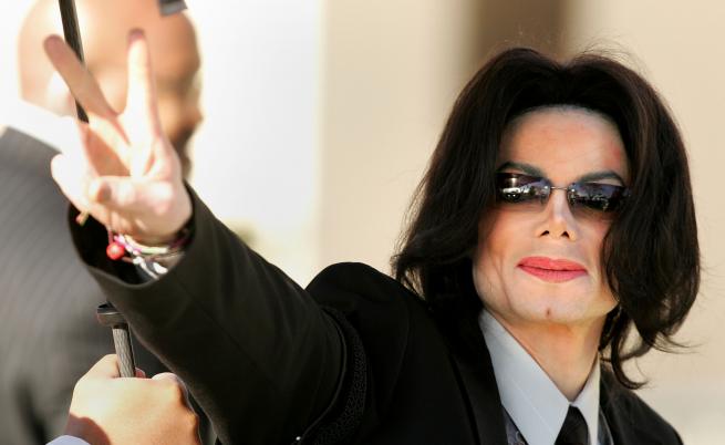 Възобновяват дела срещу покойния Майкъл Джексън за сексуално насилие