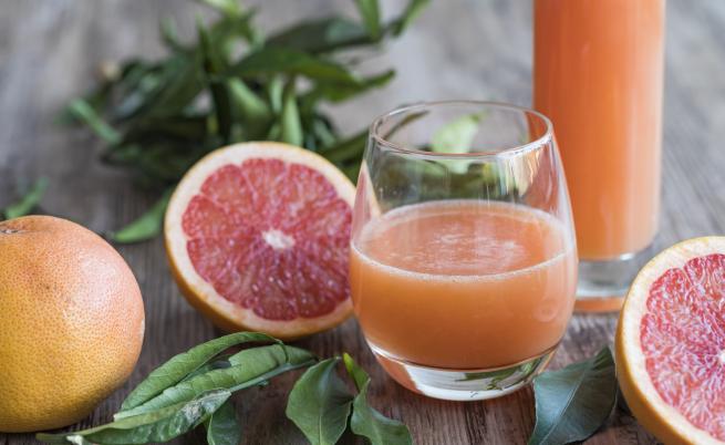 Кога сокът от грейпфрут може да e опасен за здравето
