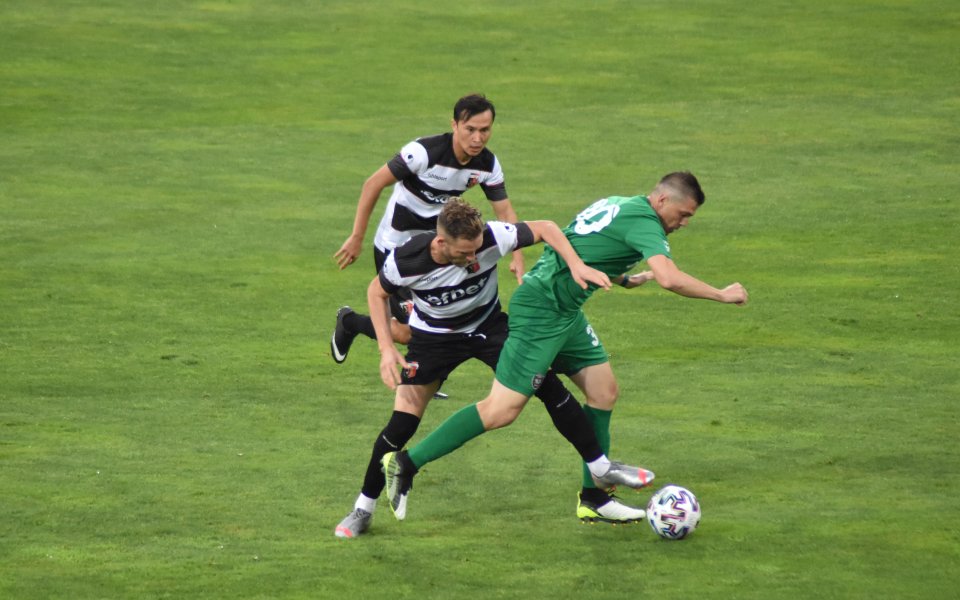 Локомотив Пловдив и Ботев Враца се изправят един срещу друг