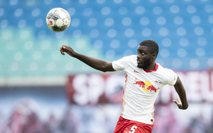 Байерн призна за Упамекано