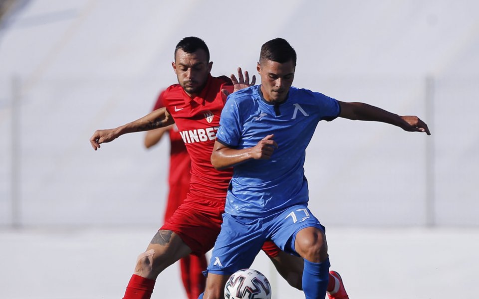 Полузащитникът на Левски Илия Юруков е пожелал да напусне клуба.