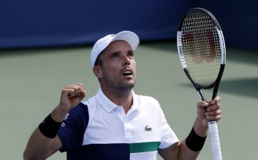 Испанският тенисист Роберто Баутиста Агут се класира за полуфиналите на