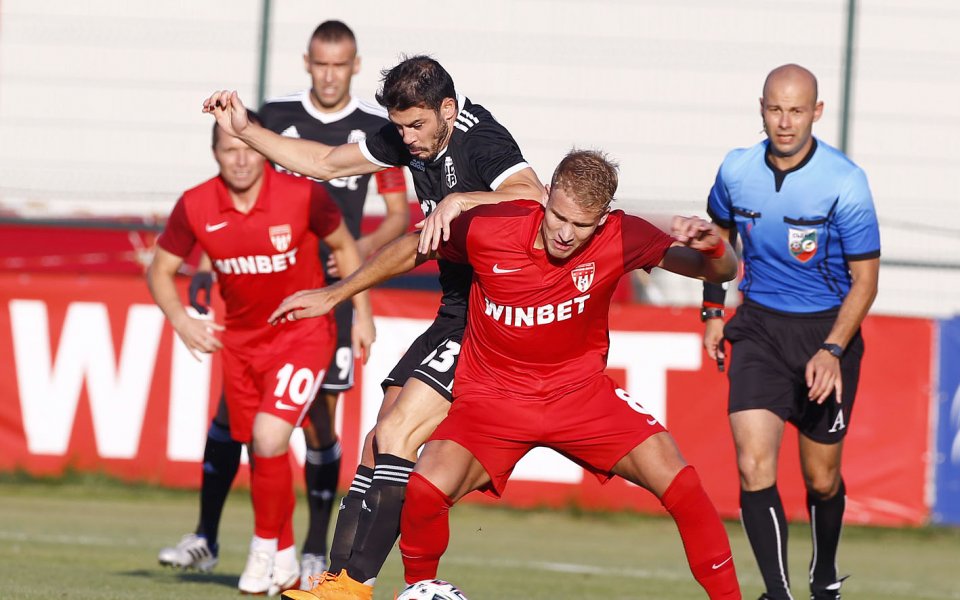 Отборите на Царско село и ЦСКА 1948 играят при в