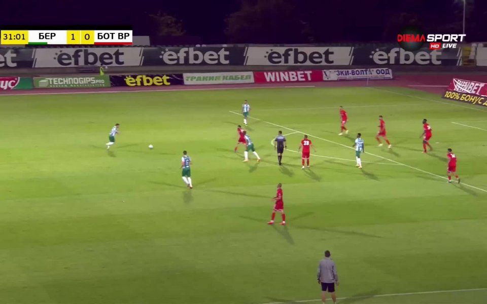Отборът на Берое вече води с 2:0 на Ботев Враца