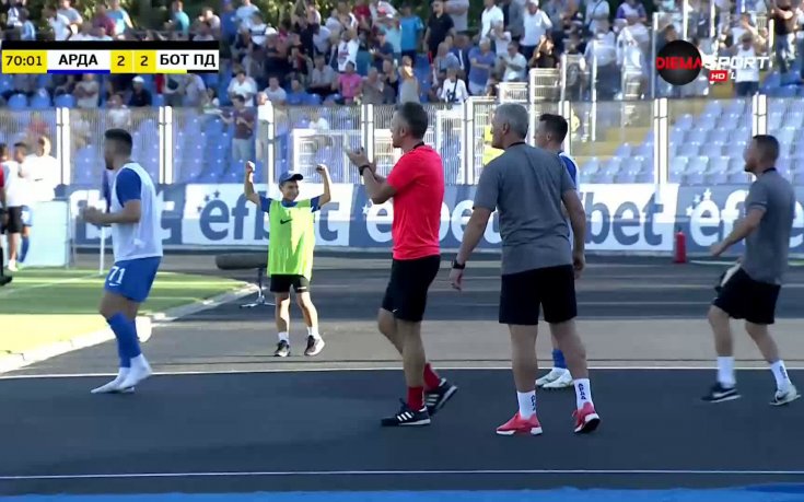 С гол от дузпа Коконов върна надеждите на кърджалийци