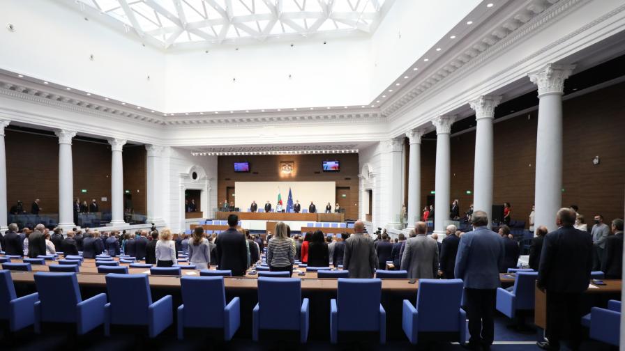 На първо четене: Депутатите приеха предложенията на ГЕРБ за промени в Изборния кодекс