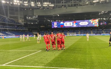 Отборът на Русия стартира с победа участието си в Лигата