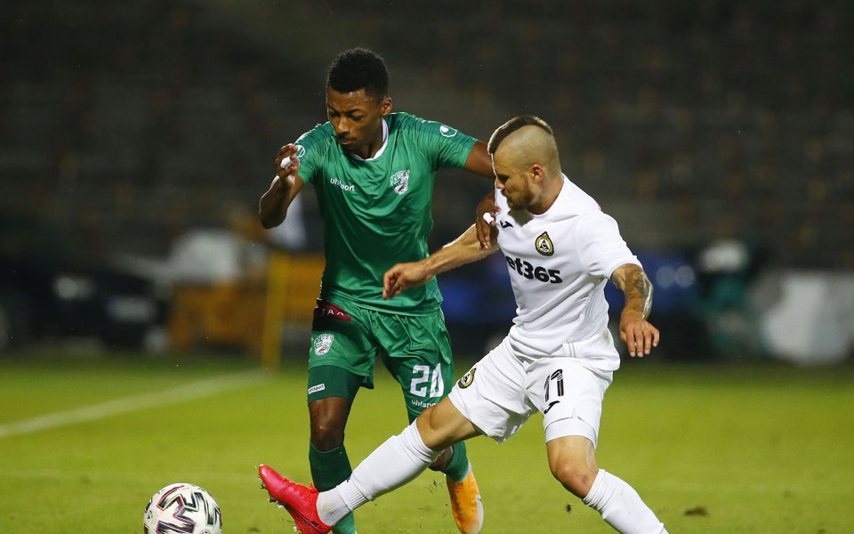 Берое ще направи всичко необходимо, за да вдигне титулярния десен