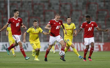 Отборите на ЦСКА и БАТЕ Борисов играят при резултат 0 0