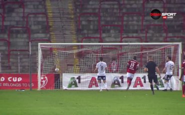 С първия си гол за ЦСКА Георги Йомов направи 2 0