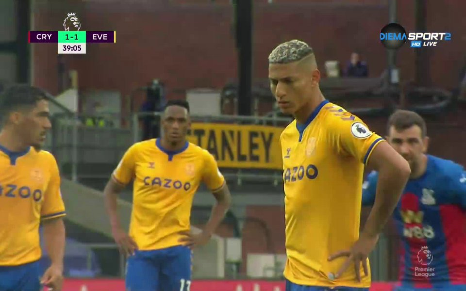 Евертън отново има преднина в резултата срещу Кристъл Палас. &bdquo;Карамелите&rdquo;