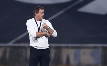 Наставникът на Локомотив Пловдив Бруно Акрапович ще се завърне
