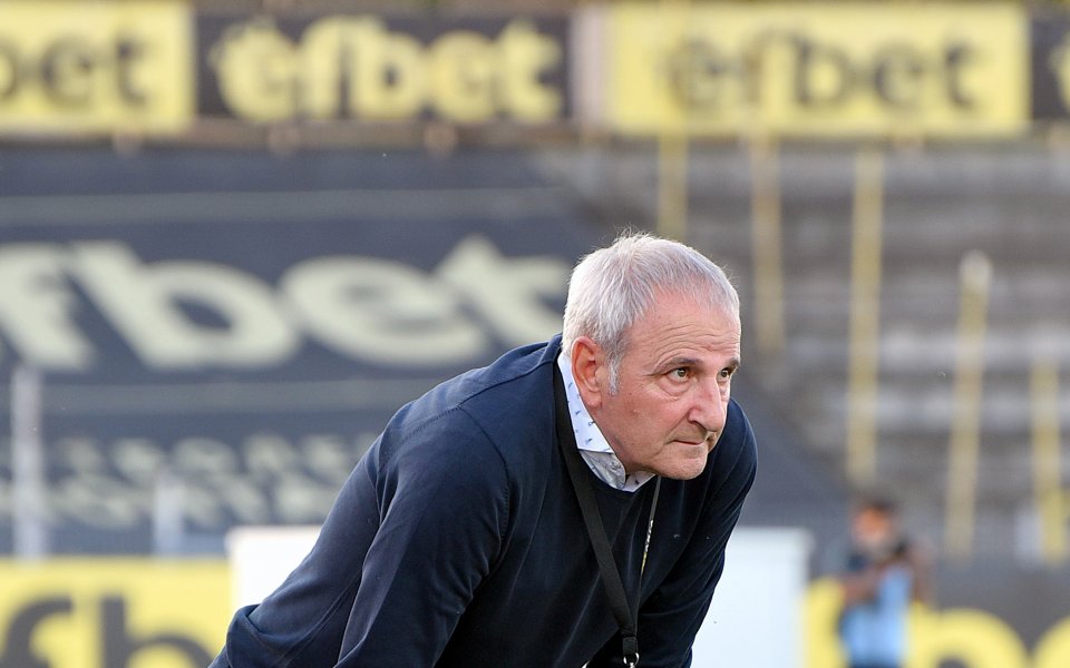 Монтана загуби с 1:2 от втородивизионния Струмска слава в контрола,