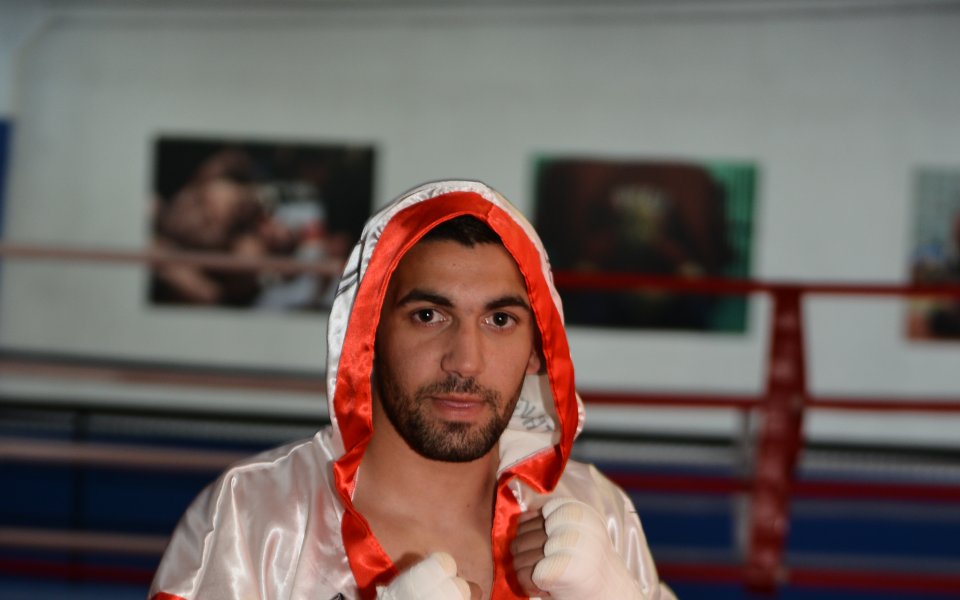 Йосиф Панов &ndash; Пепелянката открадна шоуто на голямата бойна галавечер