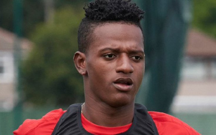 Ливърпул преотстъпи бранител в Испания