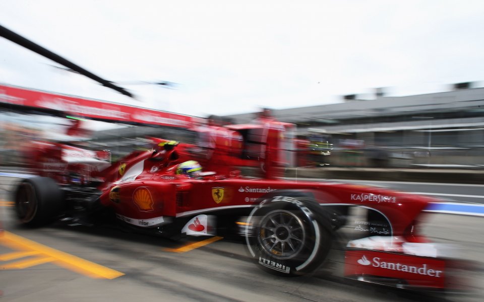 Първата свободна тренировка преди неделното Гран при на Айфел на