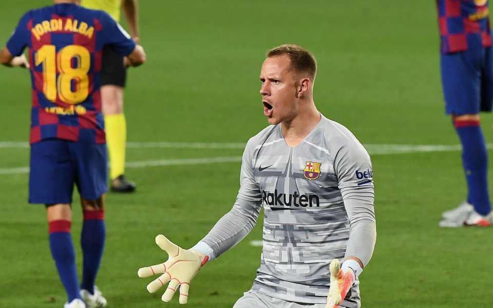 Барселона ще предложи нов контракт на вратаря Марк-Андре тер Стеген,