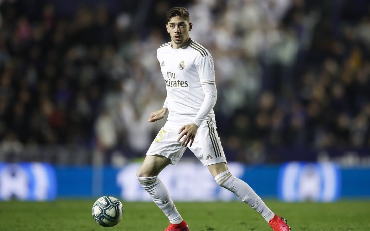 Байерн се е опитал да вземе играч на Реал за заместник на Тиаго