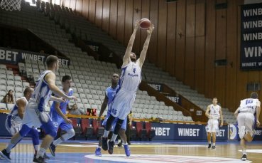 Още един баскетболист на Черноморец е заразен с коронавирус Положителен