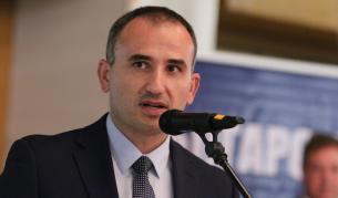 Доц. Александър Оскар