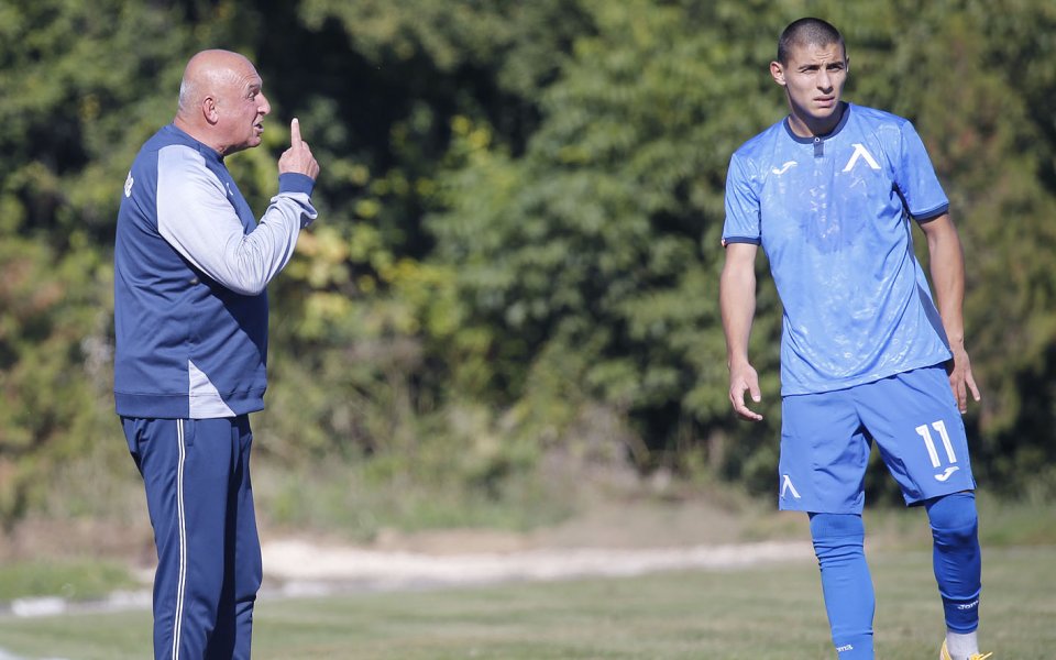 Наставникът на Левски Георги Тодоров сподели първите си впечатления след