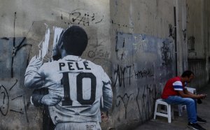 Обрат: Сантос няма да вади от употреба номера на Пеле