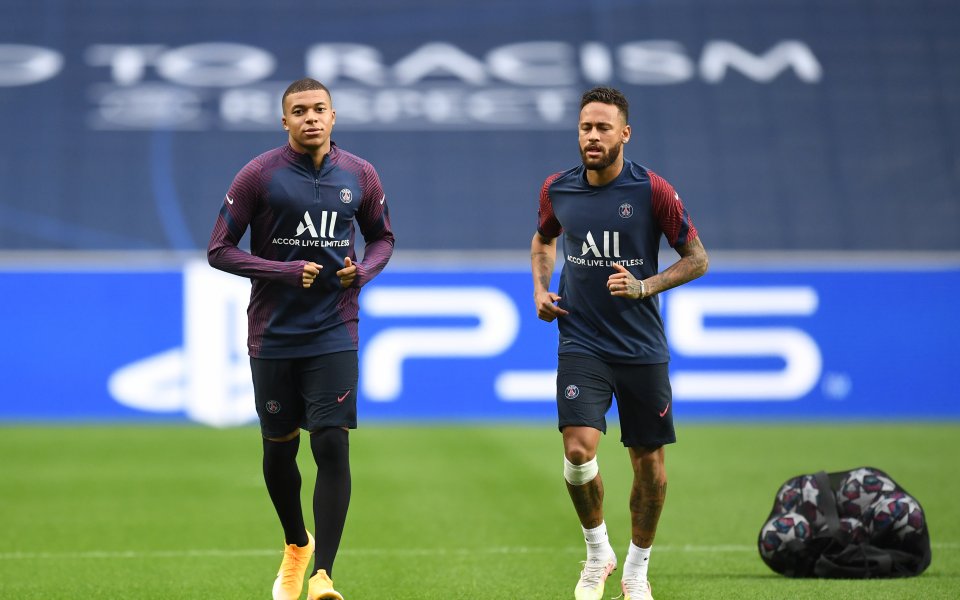 През по-голямата част от летния трансферен прозорец Пари Сен Жермен