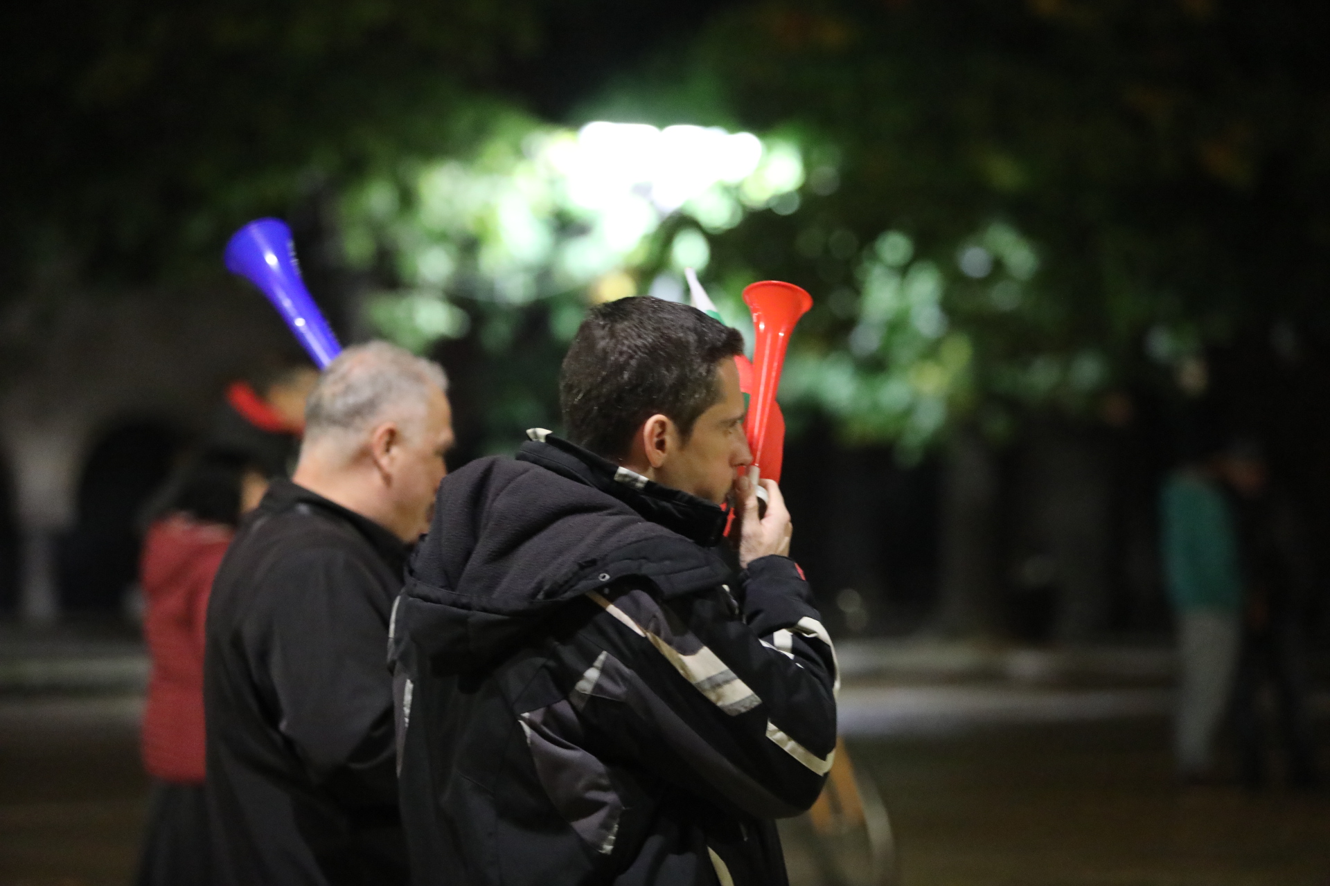 <p>110 вечери на антиправителствени протести</p>