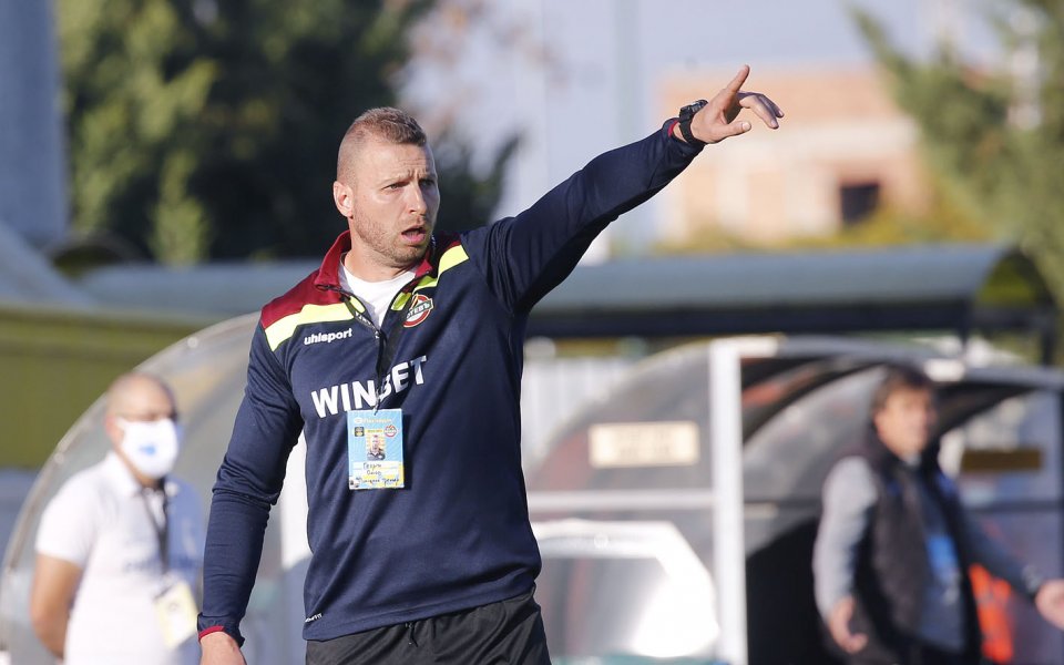 Помощник-треньорът на Ботев Пловдив Георги Онов бе доволен от спечелената