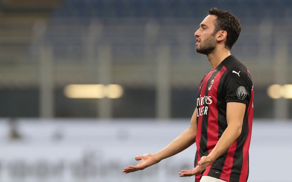 Милан и Хакан Чалханоглу има много различия в преговорите за