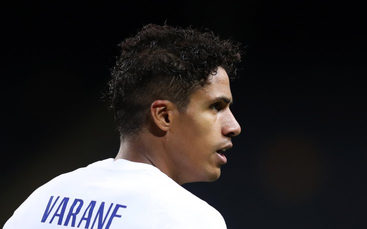 Юнайтед се е разбрал с Варан и агентите му, остават само клубовете