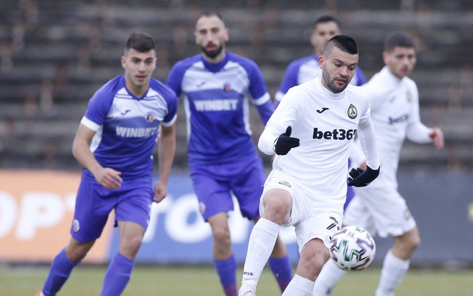 В мач от 26-ия последен редовен кръг от първенството в