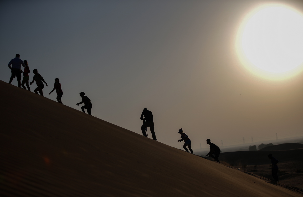 <p>Спортният съвет на Дубай е домакин на Al Marmoom Dune Run, петкилометрова надпревара през пясъчните дюни в Резервата за запазване на пустинята Al Marmoom.</p>