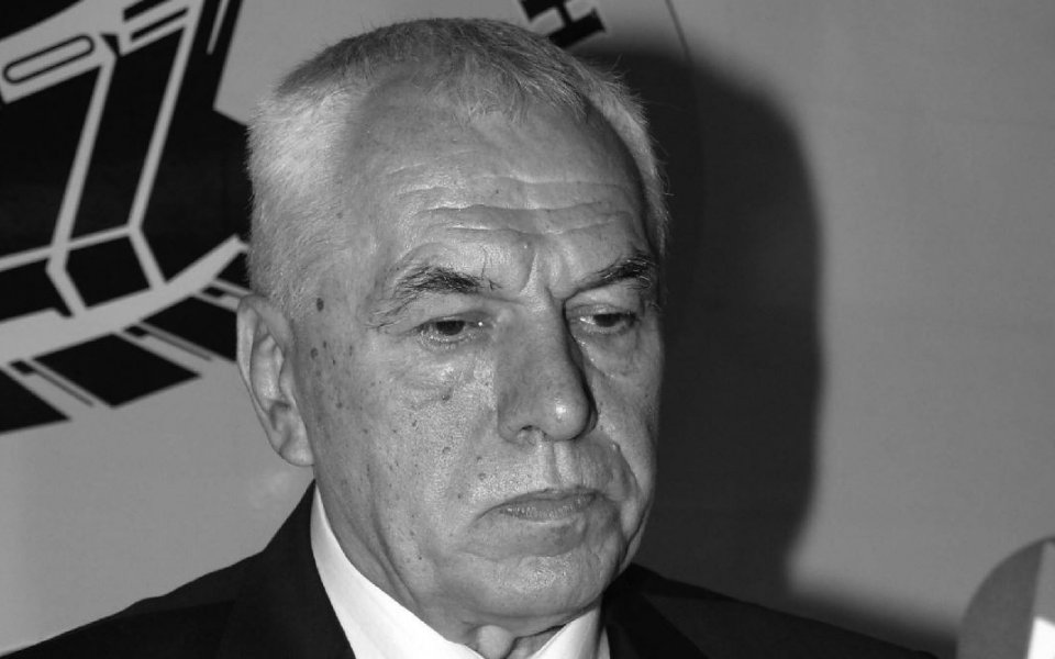 Днес следобед, след дълго боледуване, на 77-годишна възраст ни напусна