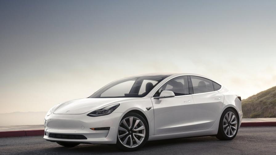 Нова Tesla Model 3 струва под 35 000 евро в Румъния