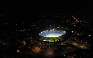 Кметът на Неапол започна формалната процедура по преименуването на стадион