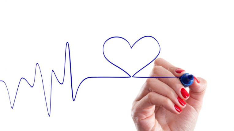 любов диагноза писане сърце писалка кардиограма