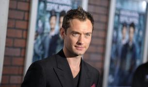 Джъд Лоу бил подготвен за пандемията още от 2011г.