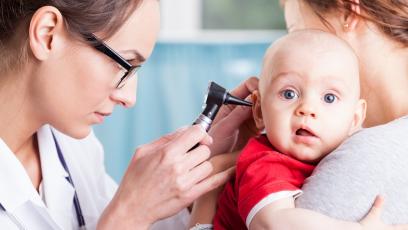 Спешни мерки при болки в ушите, които всеки родител трябва да знае