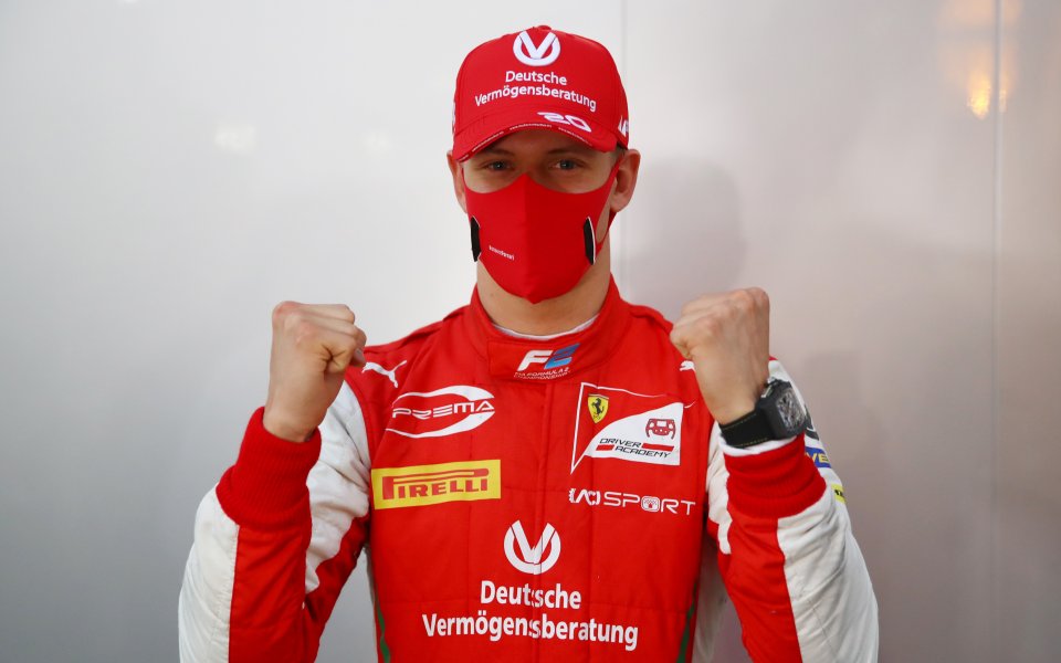 Той го направи! Мик Шумахер е шампион във Формула 2