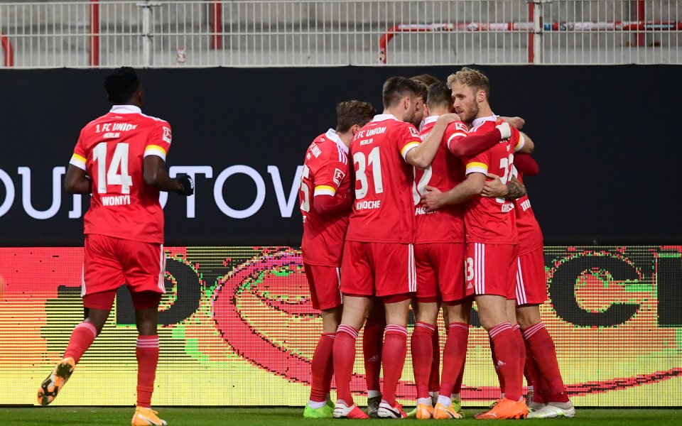 Отборите на Унион Берлин и Байерн Мюнхен играят при резултат