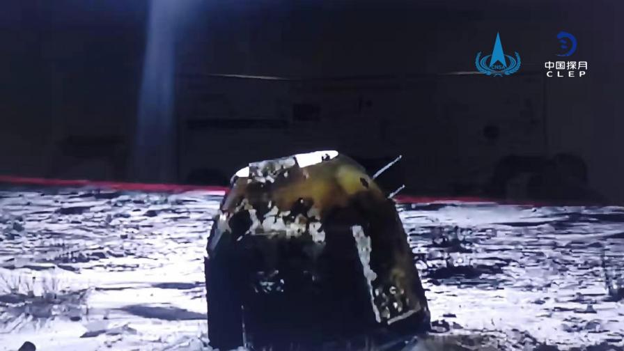 Китайският космически апарат се завърна с проби от Луната