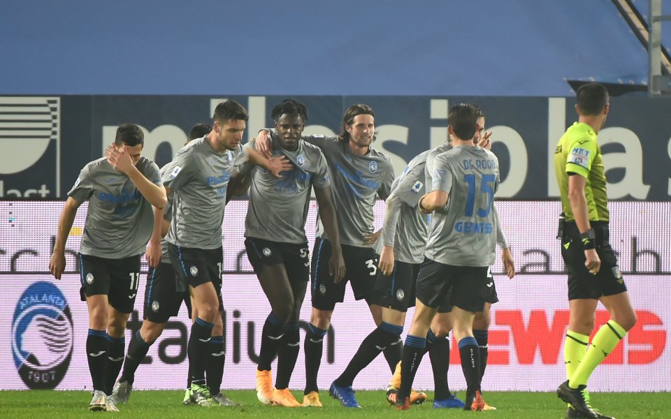 Отборът на Аталанта спечели с 4:1 срещу гостуващия Рома в