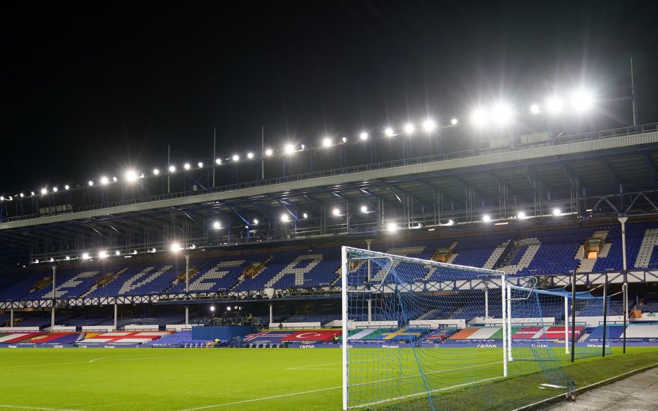 Отборите на Евертън и Манчестър Юнайтед излизат един срещу друг