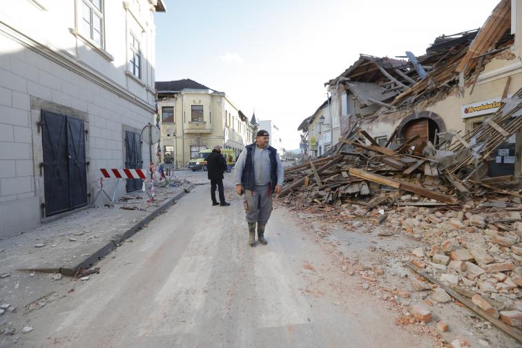 Ново силно земетресение в Хърватия разрушения и загинали