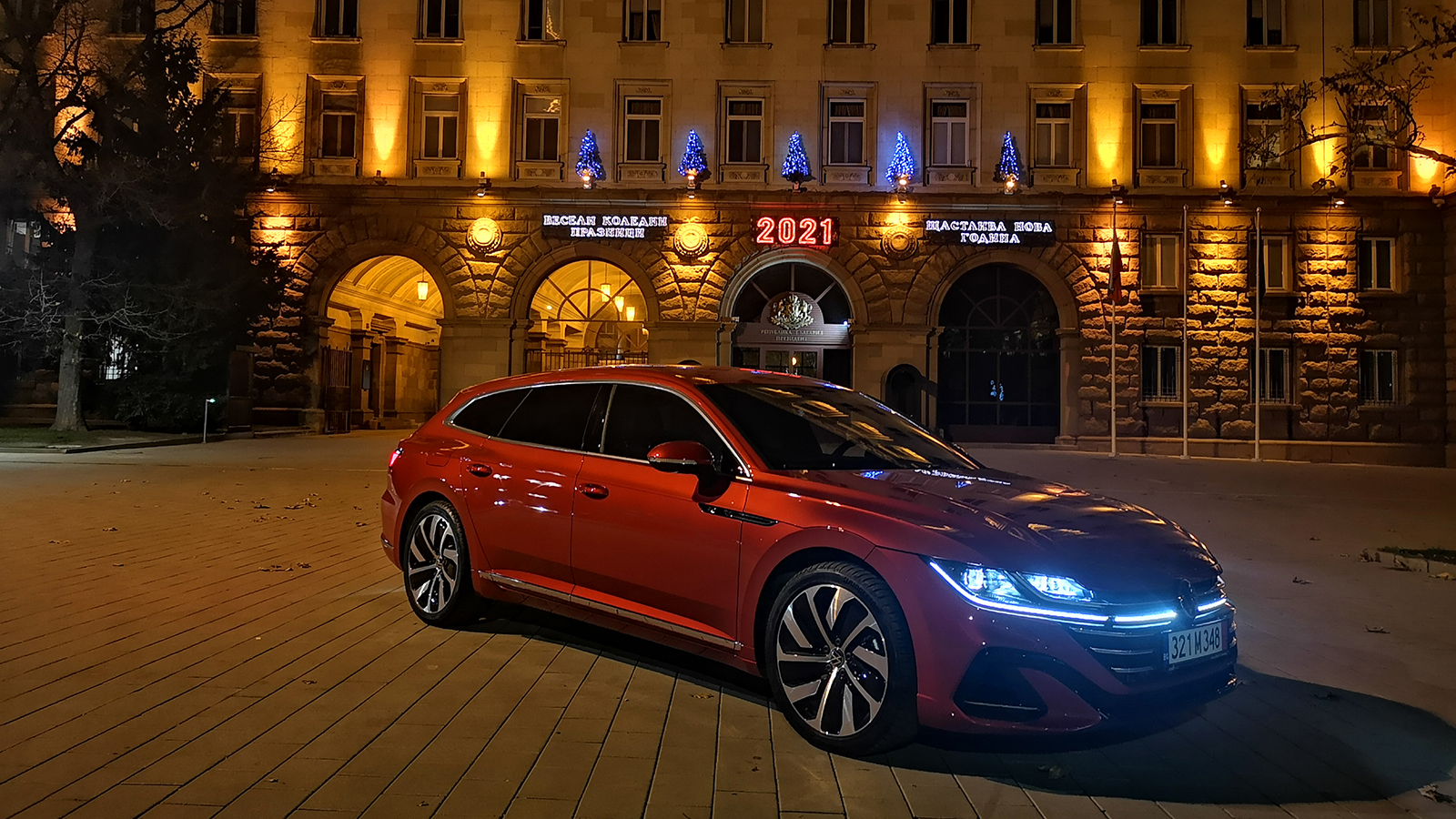 Тестваме атрактивния и различен VW Arteon Shooting Brake