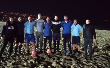 Първенецът на страната по плажен футбол МФК Спартак Варна стартира